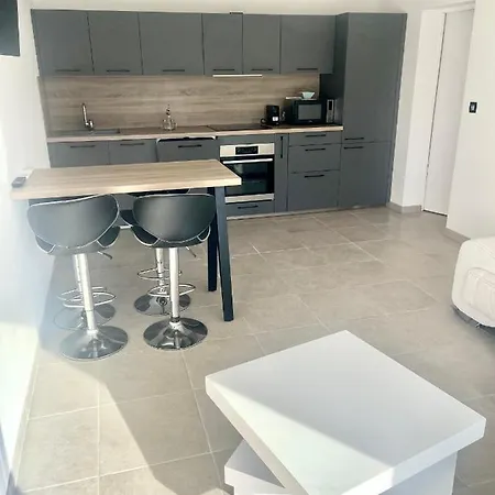 Havre De Paix Apartment *